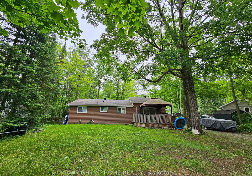 45-heda-drive-tiny-ontario-s13435688