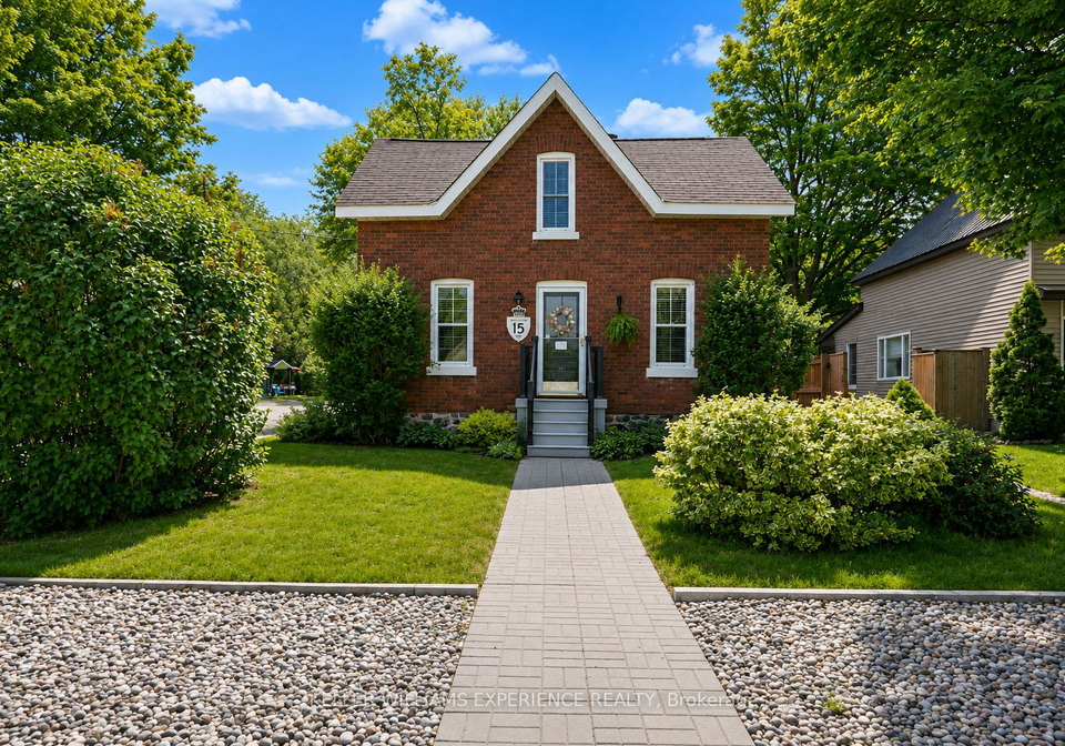 15-leonard-avenue-penetanguishene-ontario-s13435928
