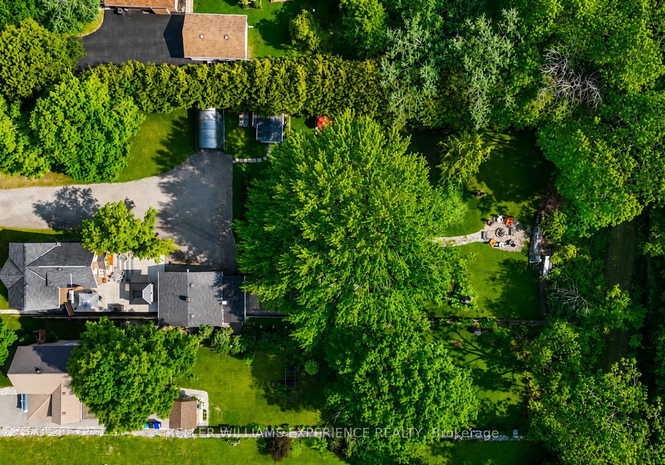 15-leonard-avenue-penetanguishene-ontario-s13435928