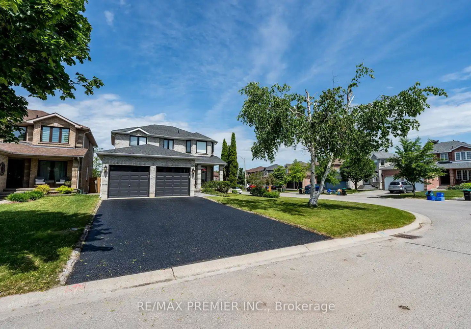 2-grace-crescent-barrie-ontario-s13436084