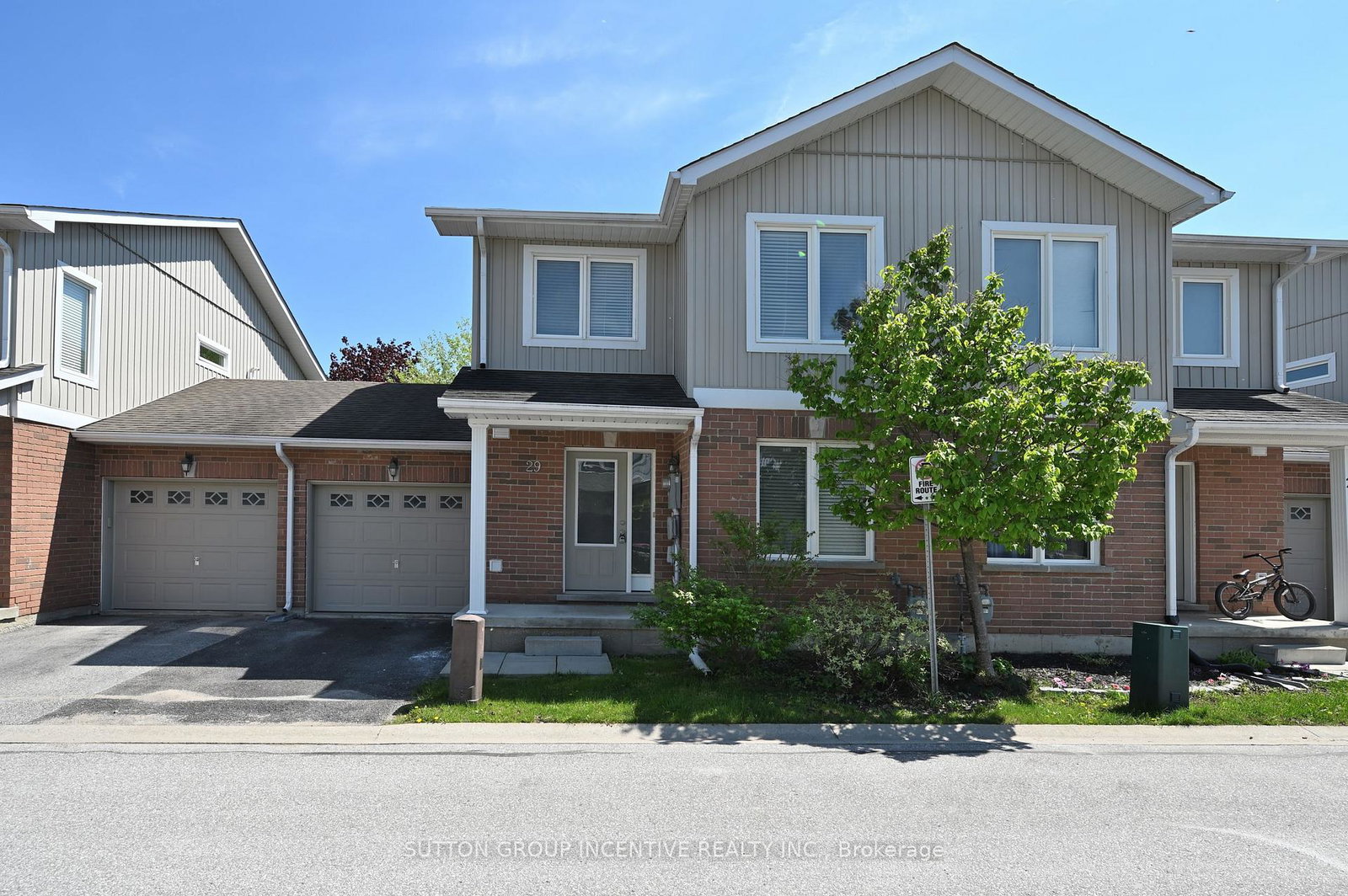 90-sovereigns-gate-barrie-ontario-s13436240