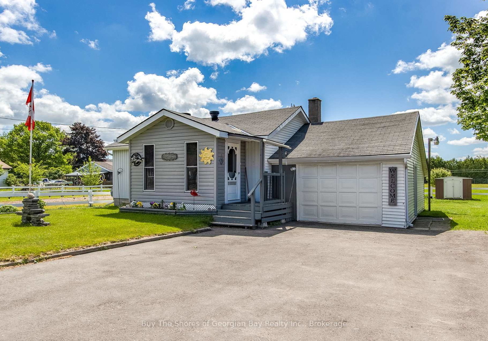 17-balm-beach-road-e-tiny-ontario-s13436616