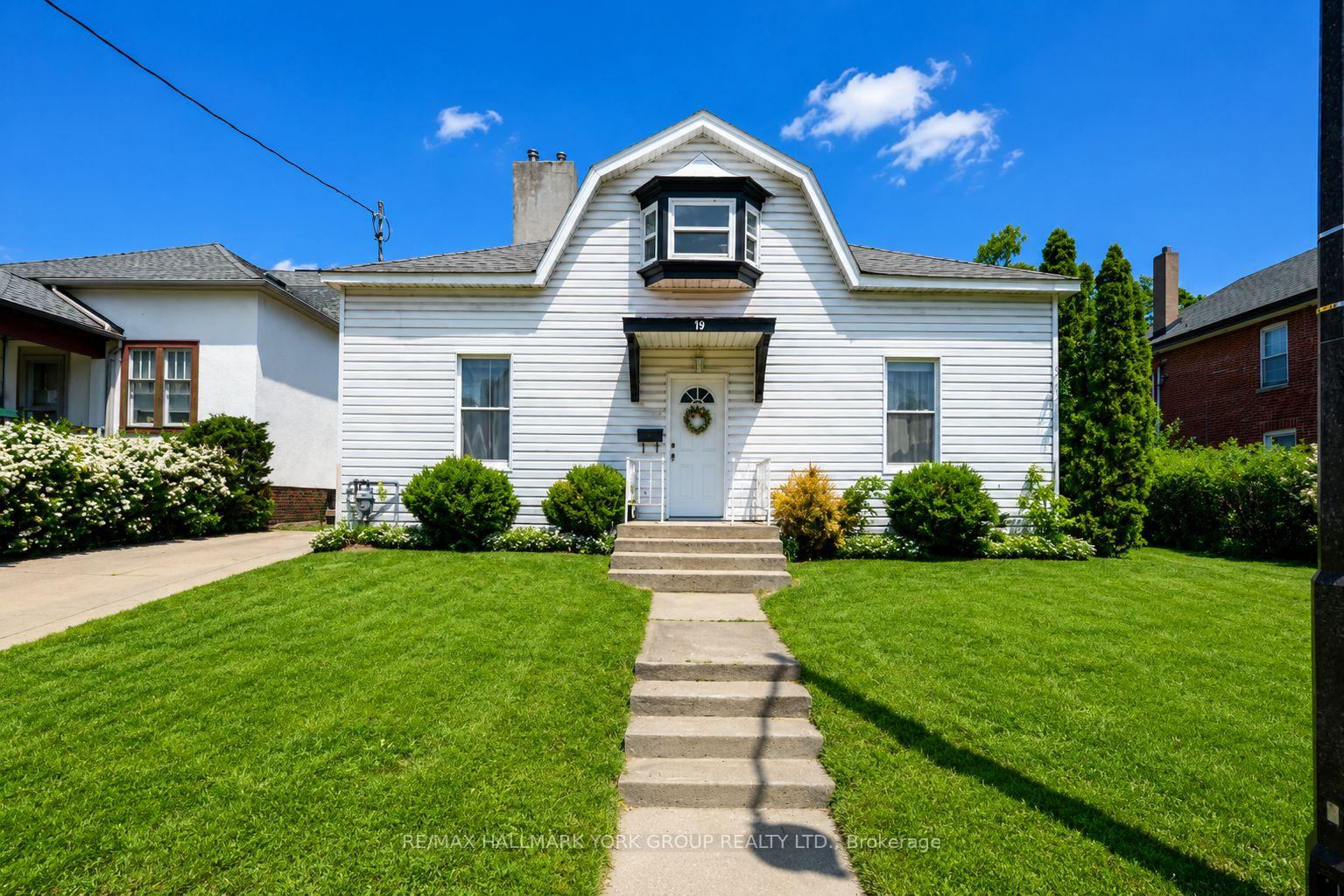 79-toronto-street-barrie-ontario-s13436904