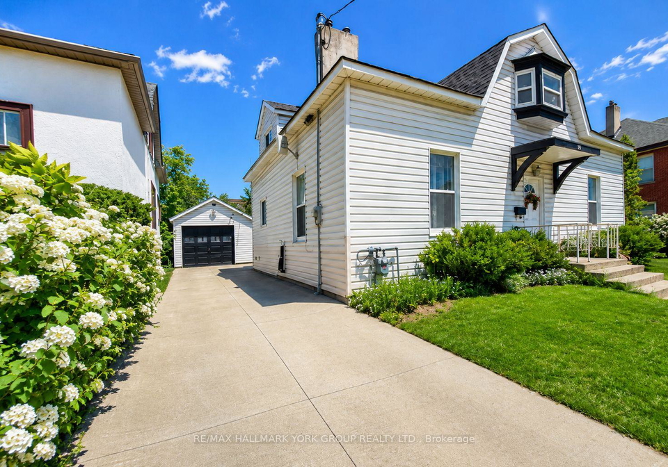 79-toronto-street-barrie-ontario-s13436904