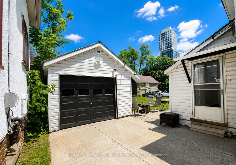 79-toronto-street-barrie-ontario-s13436904