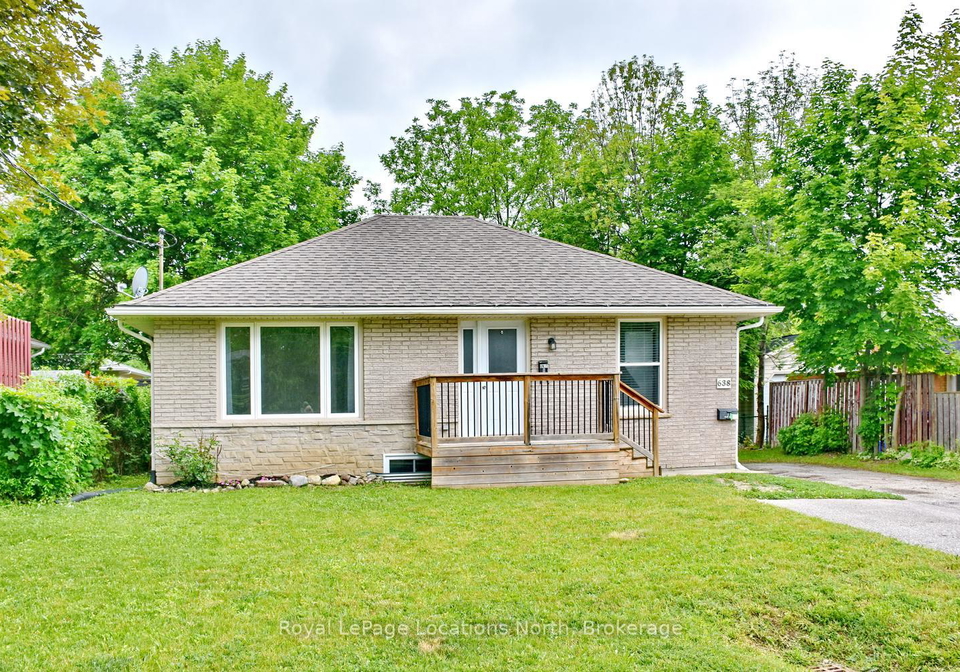 638-oak-street-collingwood-ontario-s13437270