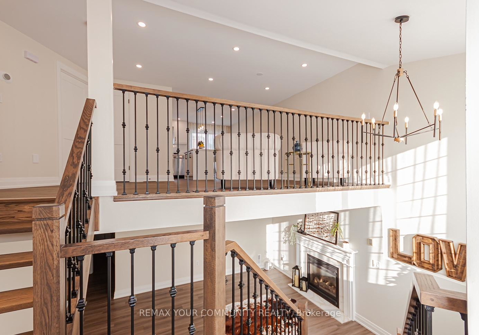 5-selkirk-crescent-barrie-ontario-s13437368