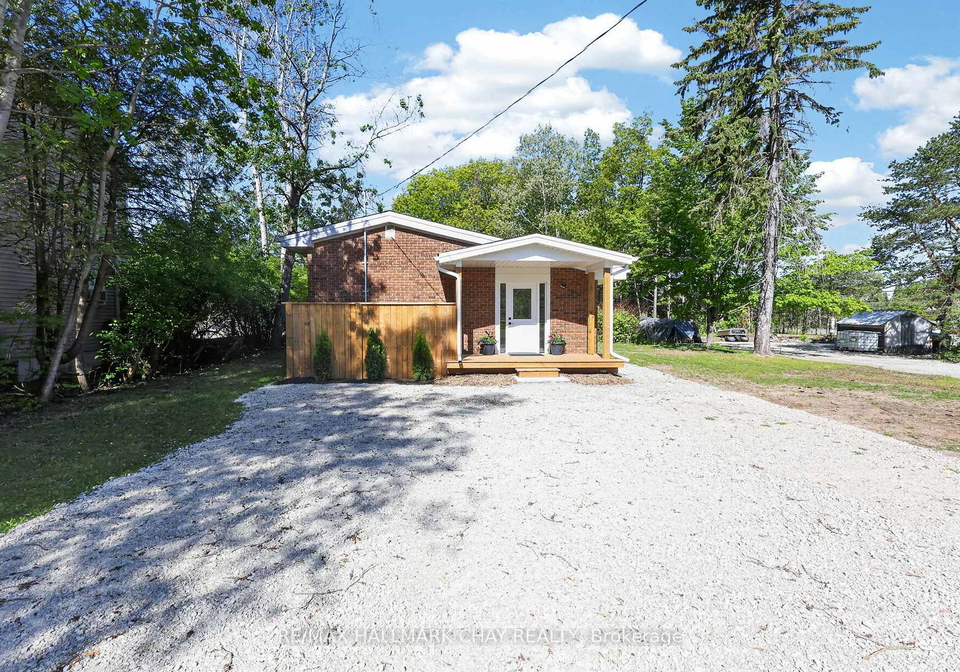 8717-beachwood-road-wasaga-beach-ontario-s13437628
