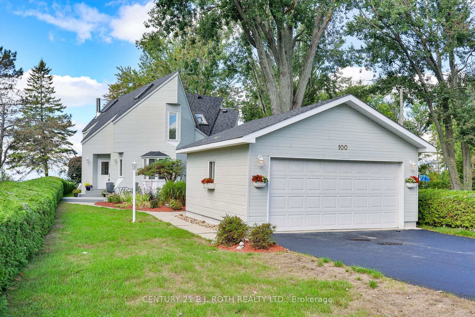 100-lake-avenue-ramara-ontario-s13438362