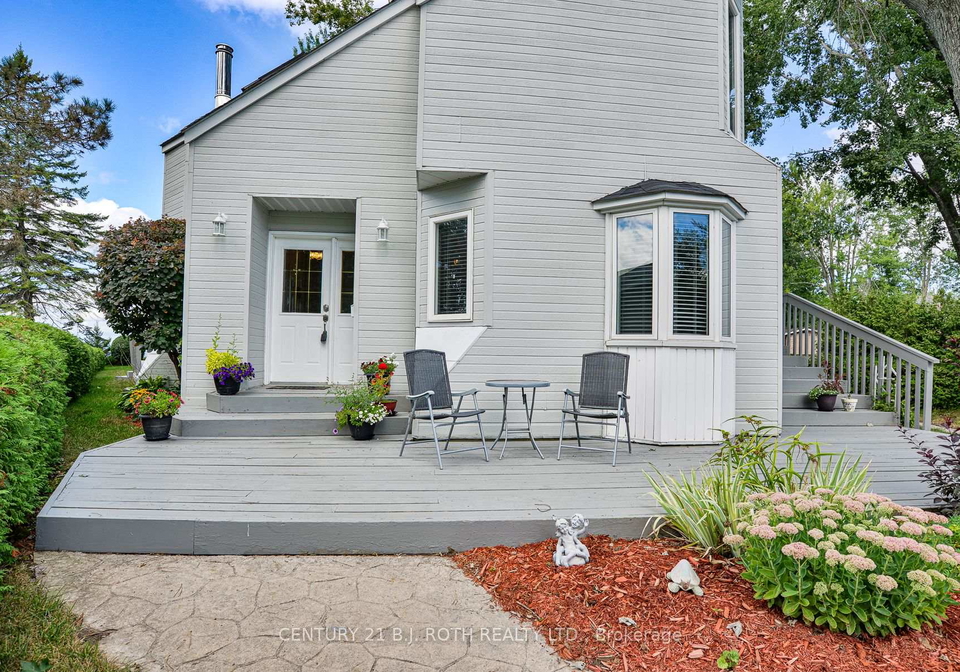 100-lake-avenue-ramara-ontario-s13438362