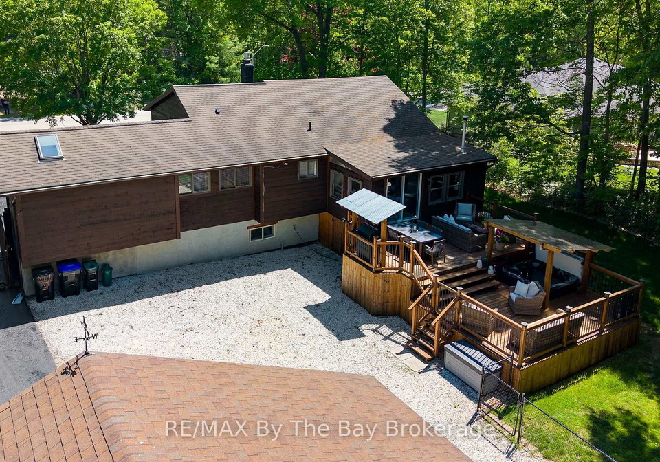 10-birchwood-trail-wasaga-beach-ontario-s13439908