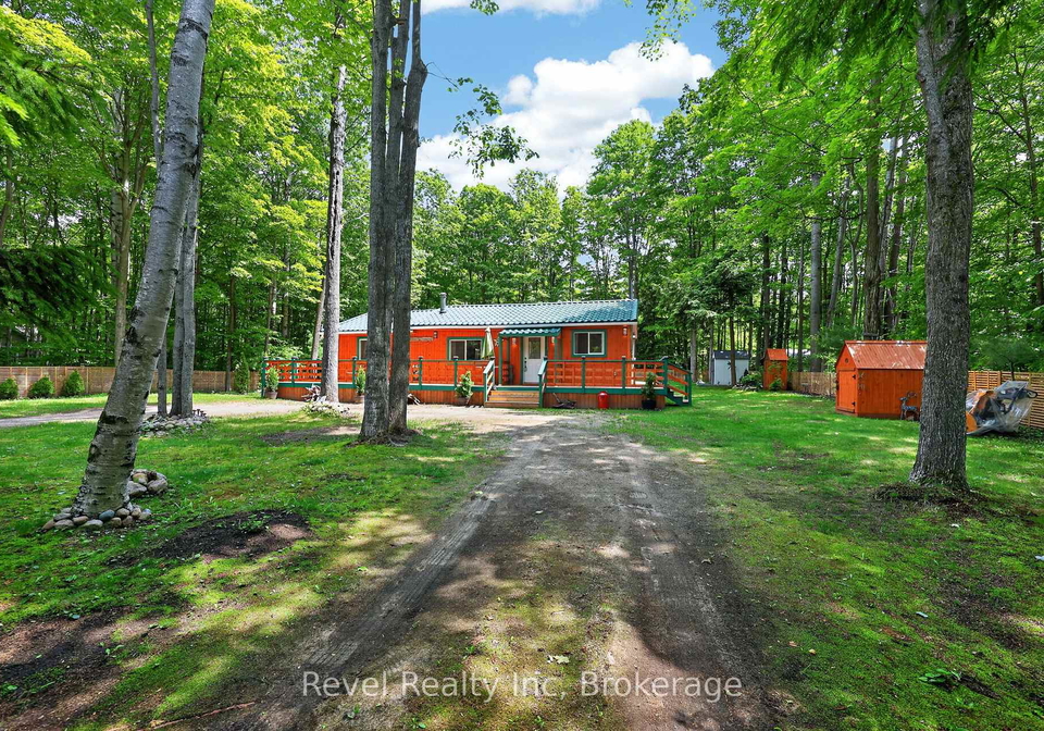49-wolfe-trail-tiny-ontario-s13440944