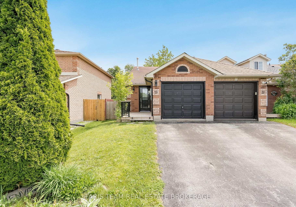 19-seymour-crescent-barrie-ontario-s13441286