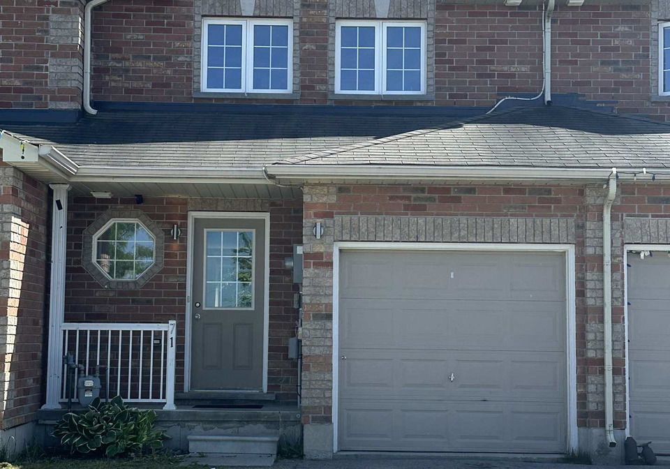 71-sydenham-wells-barrie-ontario-s13441366