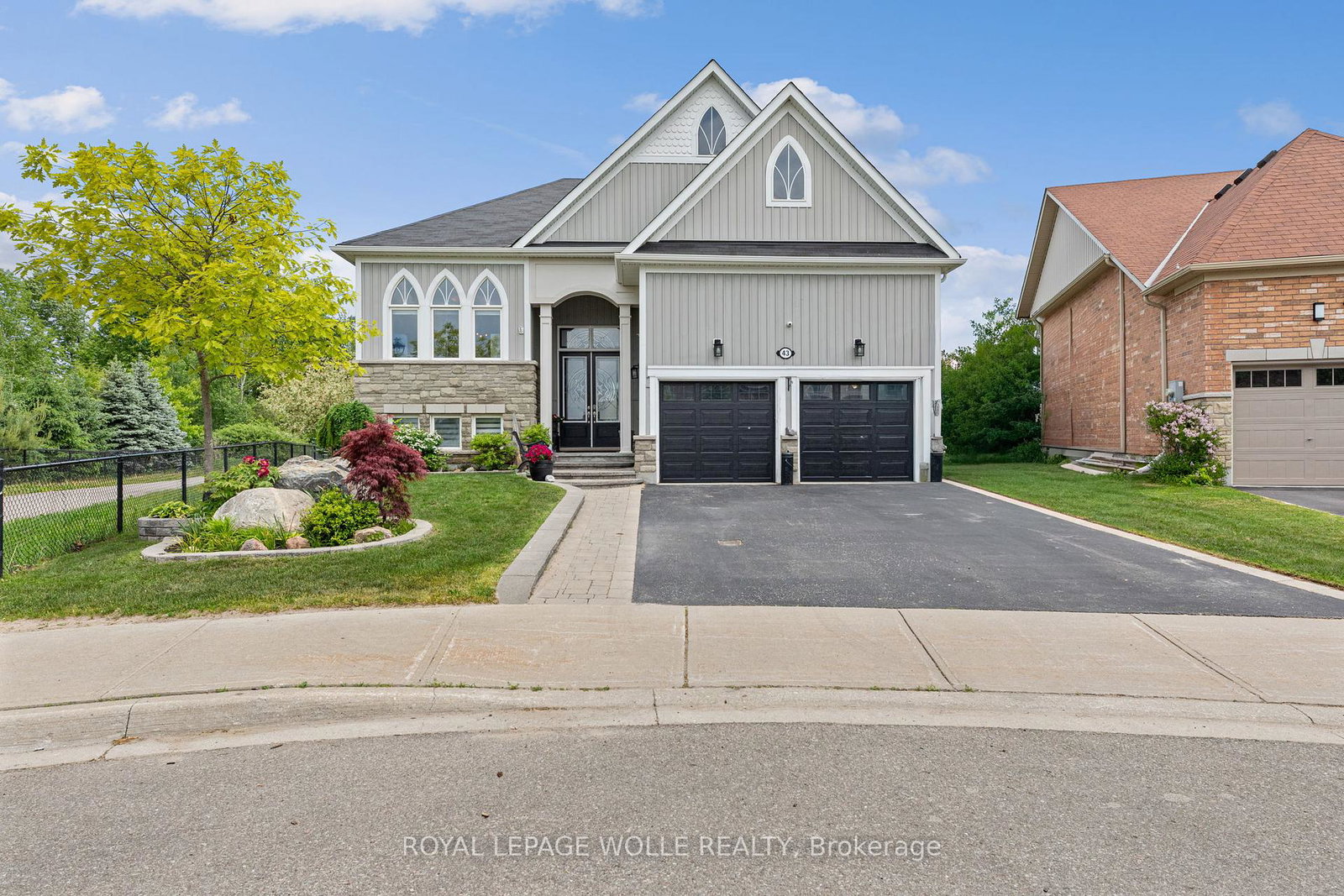 43-allegra-drive-wasaga-beach-ontario-s13441654