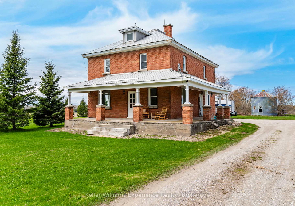 2936-flos-6-road-w-springwater-ontario-s13446826