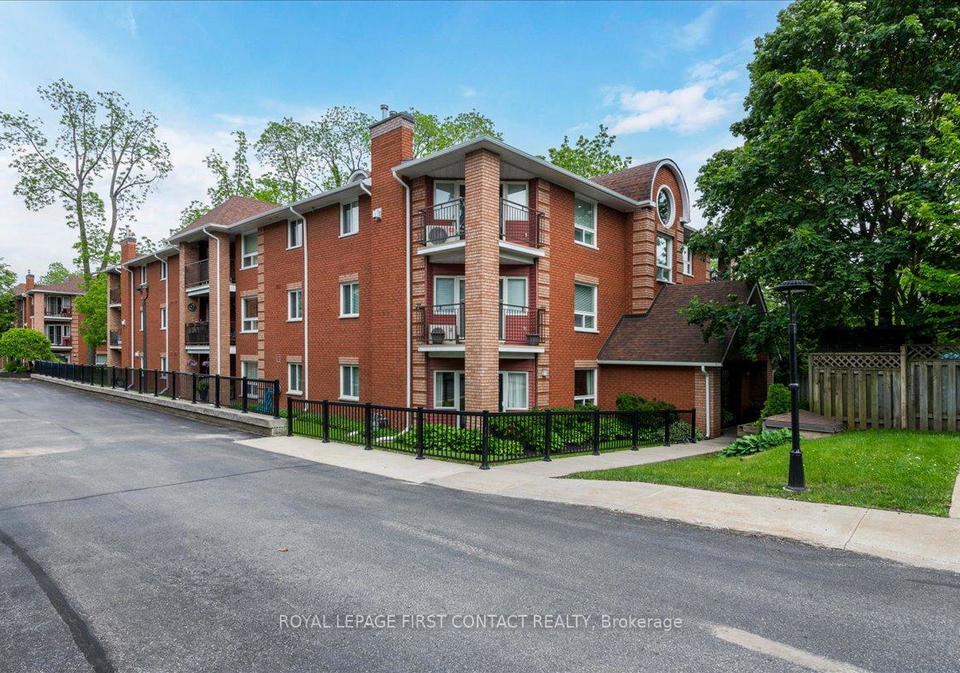131-clapperton-street-barrie-ontario-s13447552