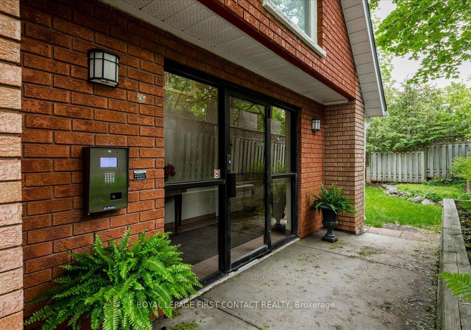 131-clapperton-street-barrie-ontario-s13447552