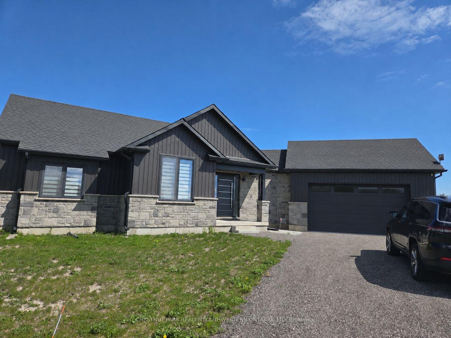 6756-nottawasaga-3334-side-road-clearview-ontario-s13450290