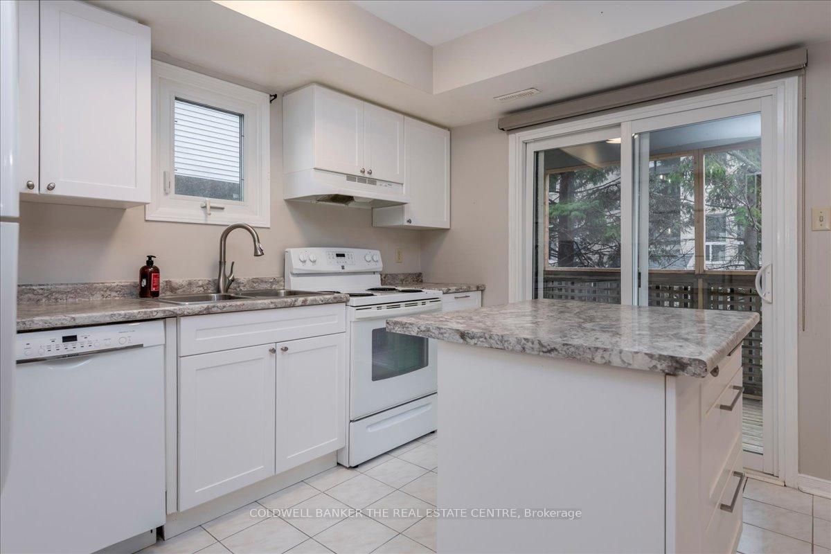 11dambrosio-drive-barrie-ontario-s13452618
