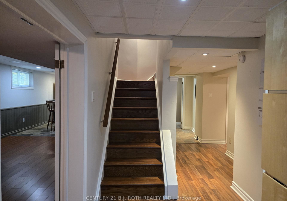 105-chieftain-crescent-barrie-ontario-s13453666