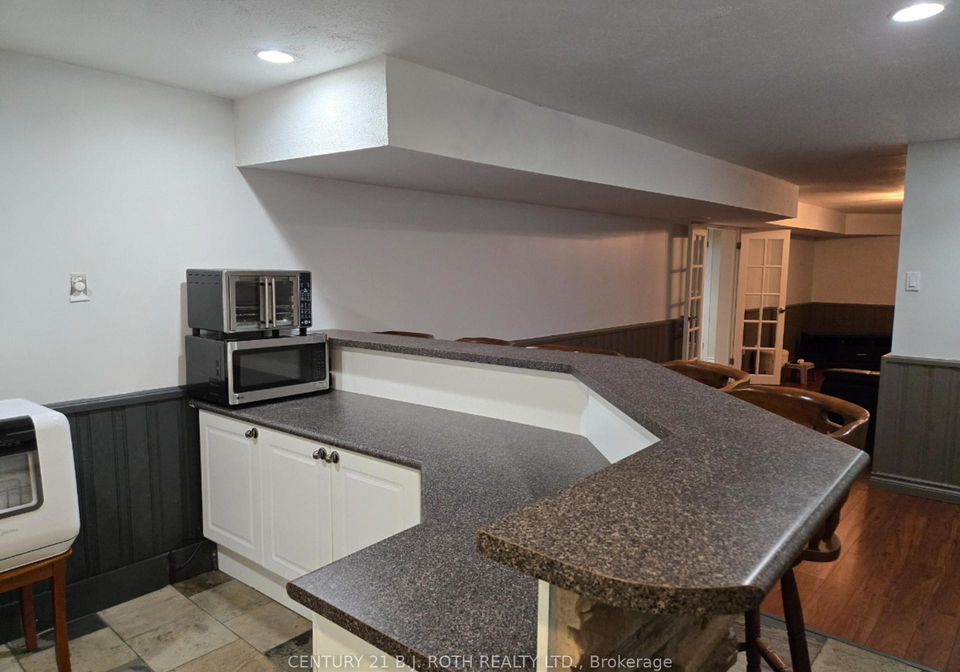 105-chieftain-crescent-barrie-ontario-s13453666
