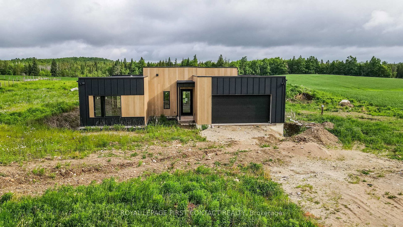 9694-6-7-nottawasaga-side-road-clearview-ontario-s13453940
