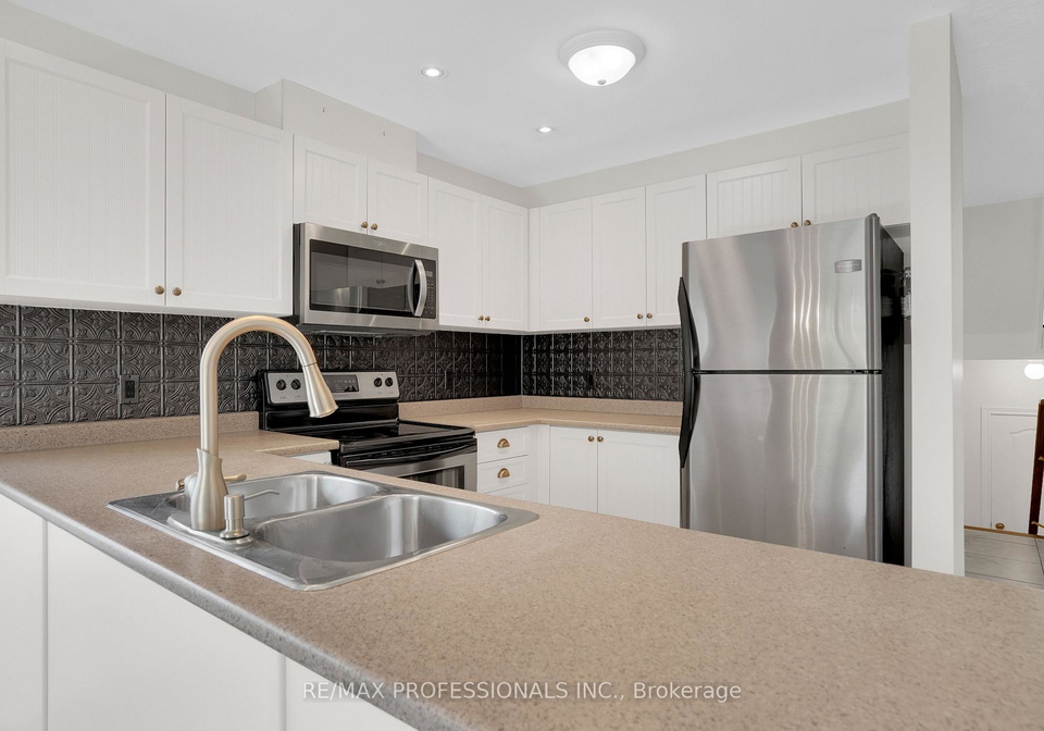 800-west-ridge-boulevard-orillia-ontario-s13454930