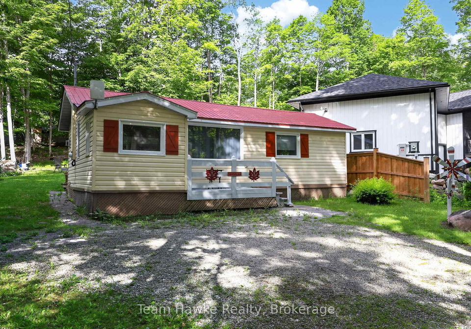 48-mcarthur-drive-penetanguishene-ontario-s13455582