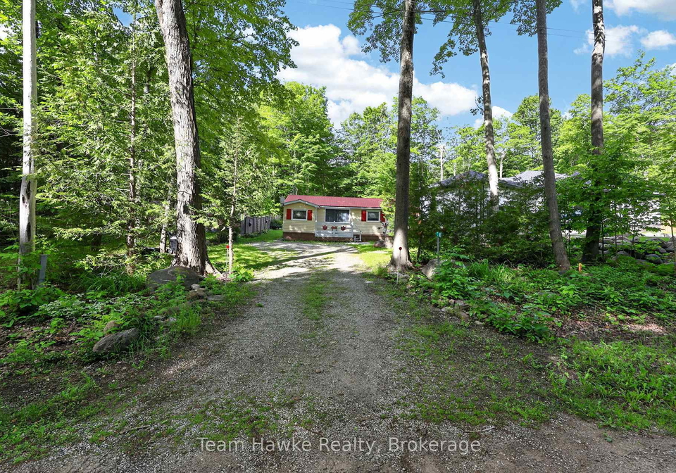 48-mcarthur-drive-penetanguishene-ontario-s13455582
