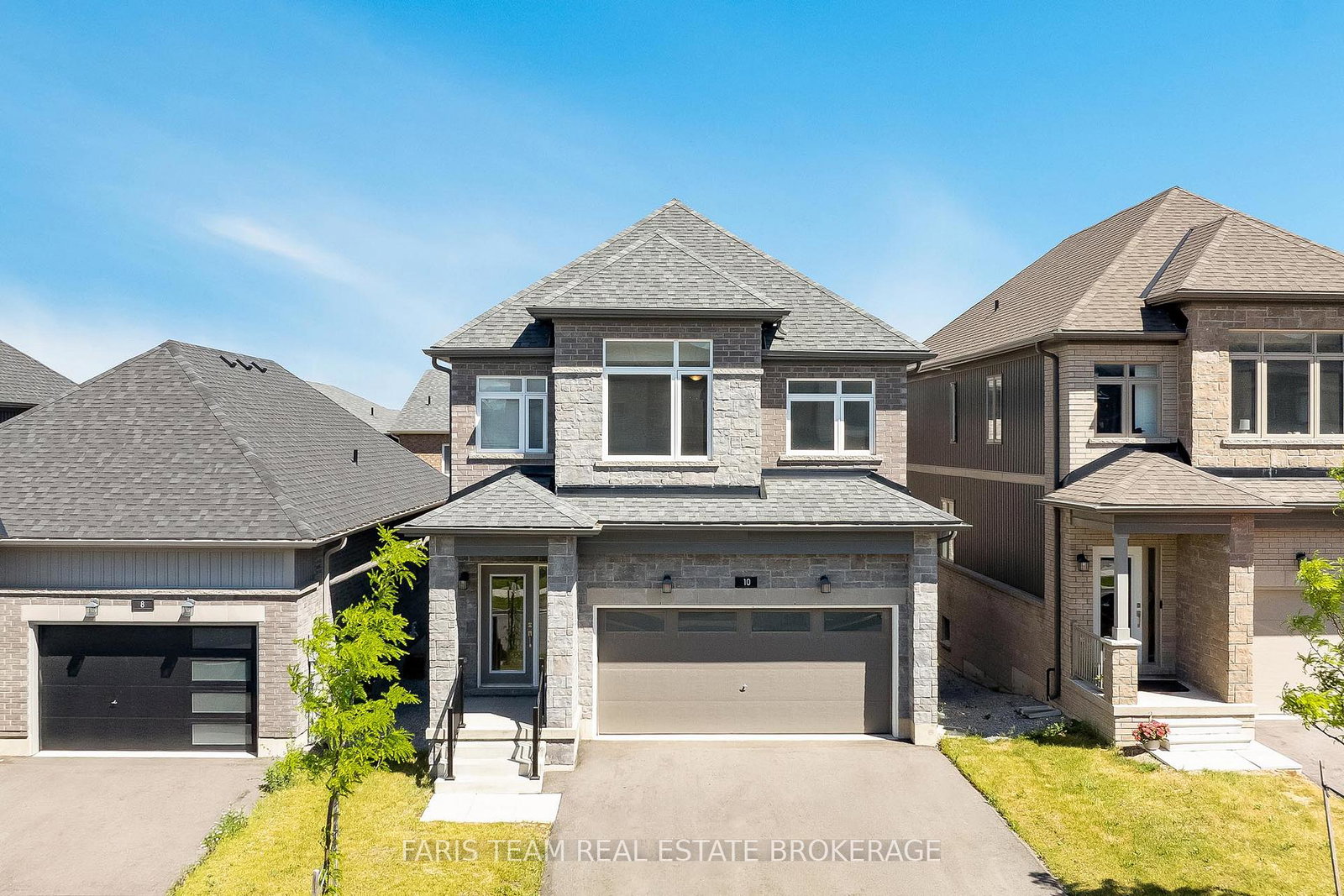 10-barnyard-trail-barrie-ontario-s13456598