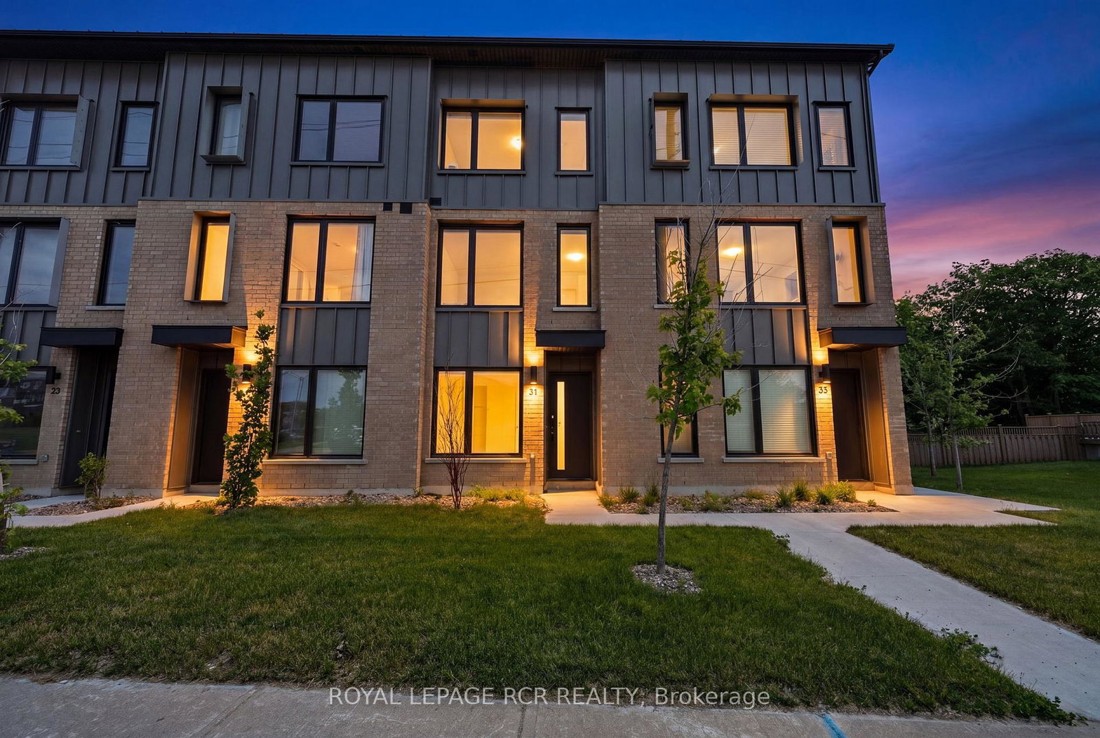 31-rainwater-lane-barrie-ontario-s13457042