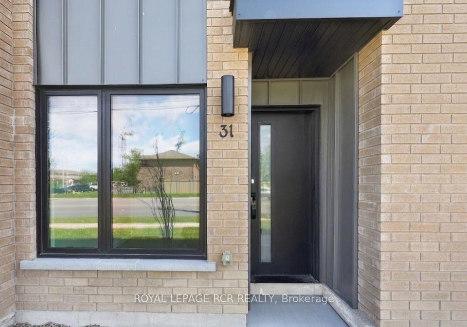 31-rainwater-lane-barrie-ontario-s13457042