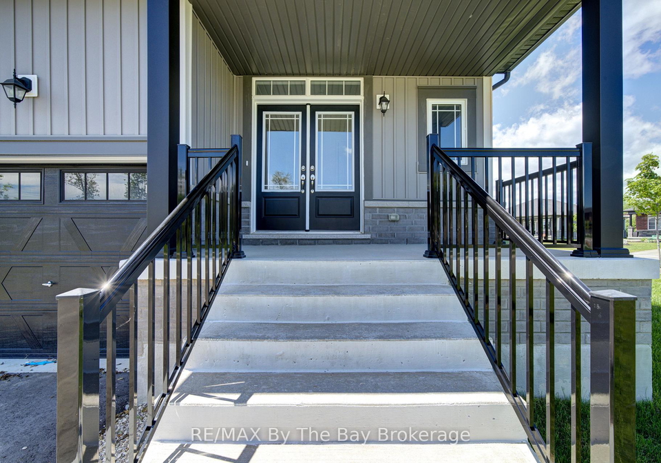 1-amber-drive-wasaga-beach-ontario-s13458016