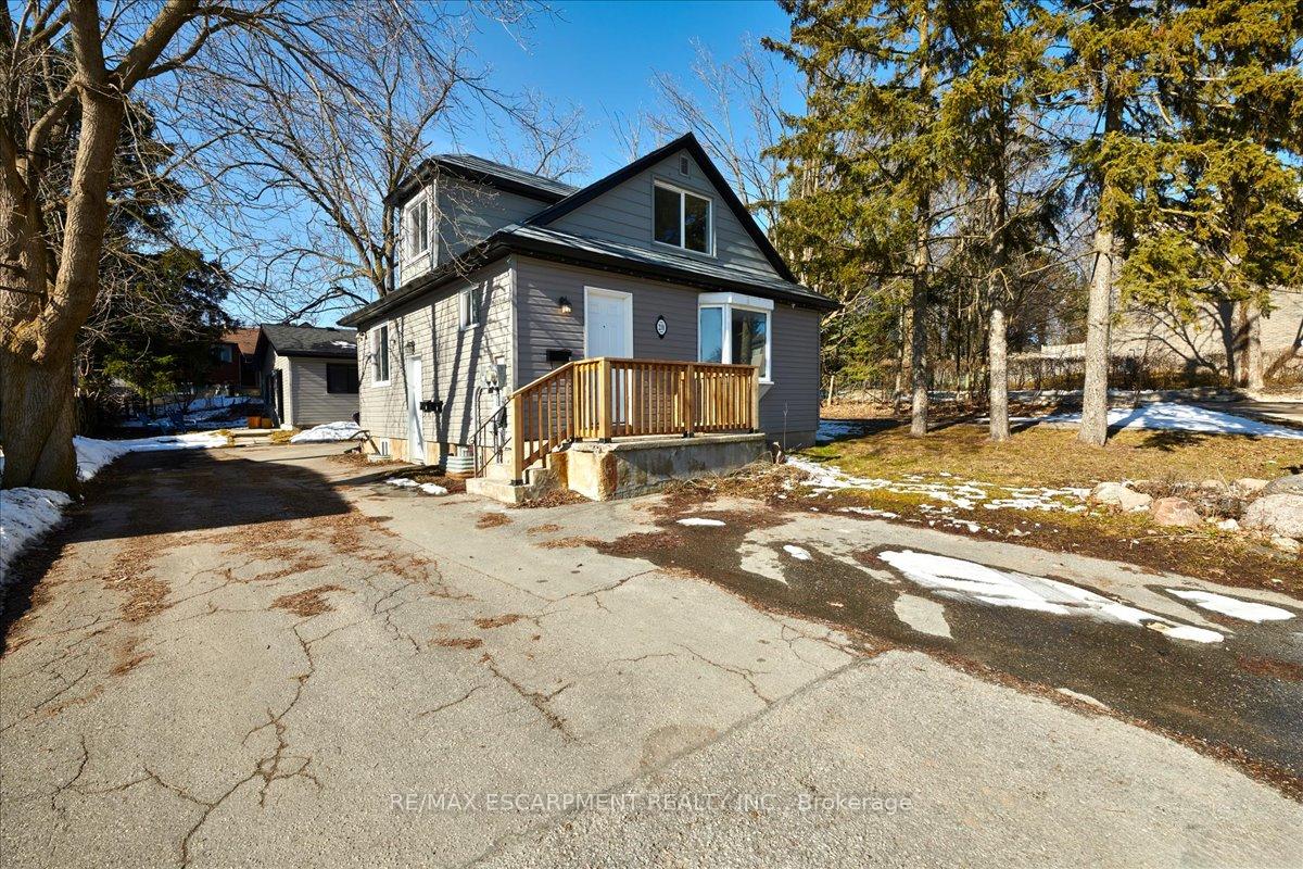 210-owen-street-1-2-3-barrie-ontario-s13458386