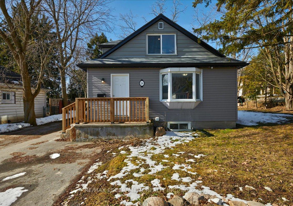 210-owen-street-1-2-3-barrie-ontario-s13458386