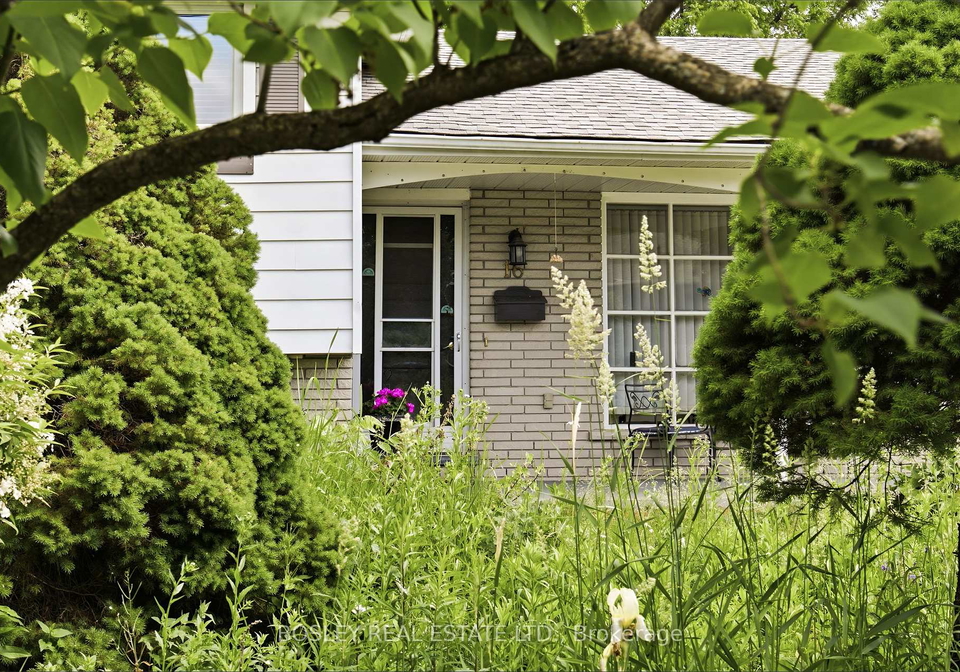 16-steel-street-barrie-ontario-s13460402