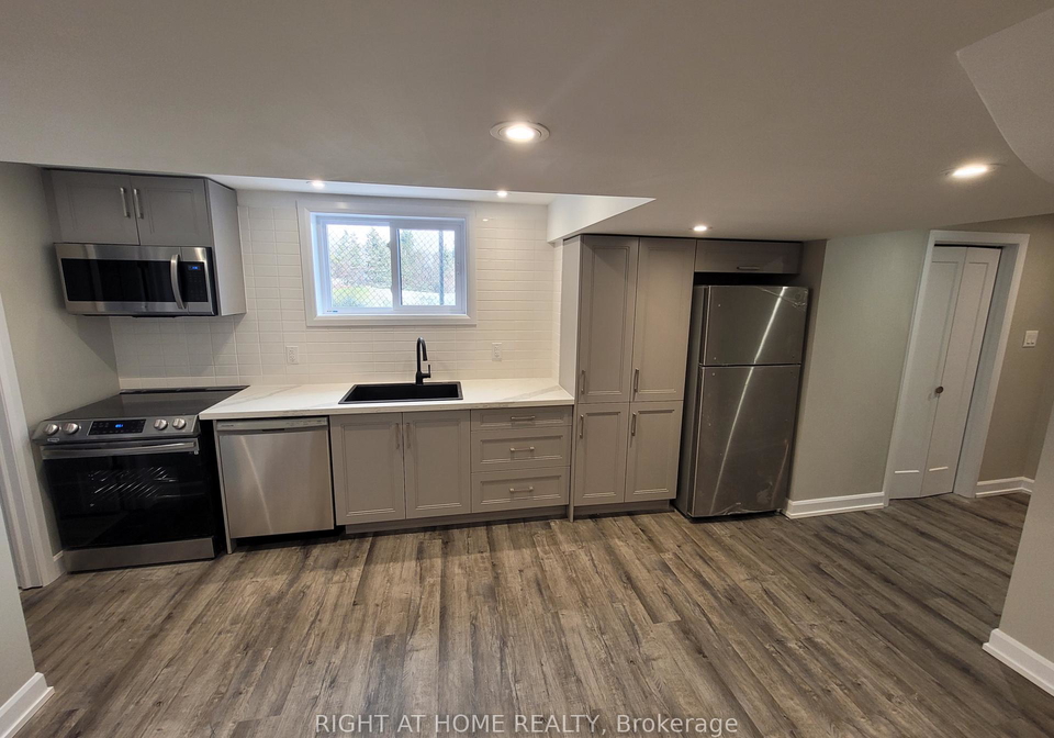 205-cardinal-street-barrie-ontario-s13461016