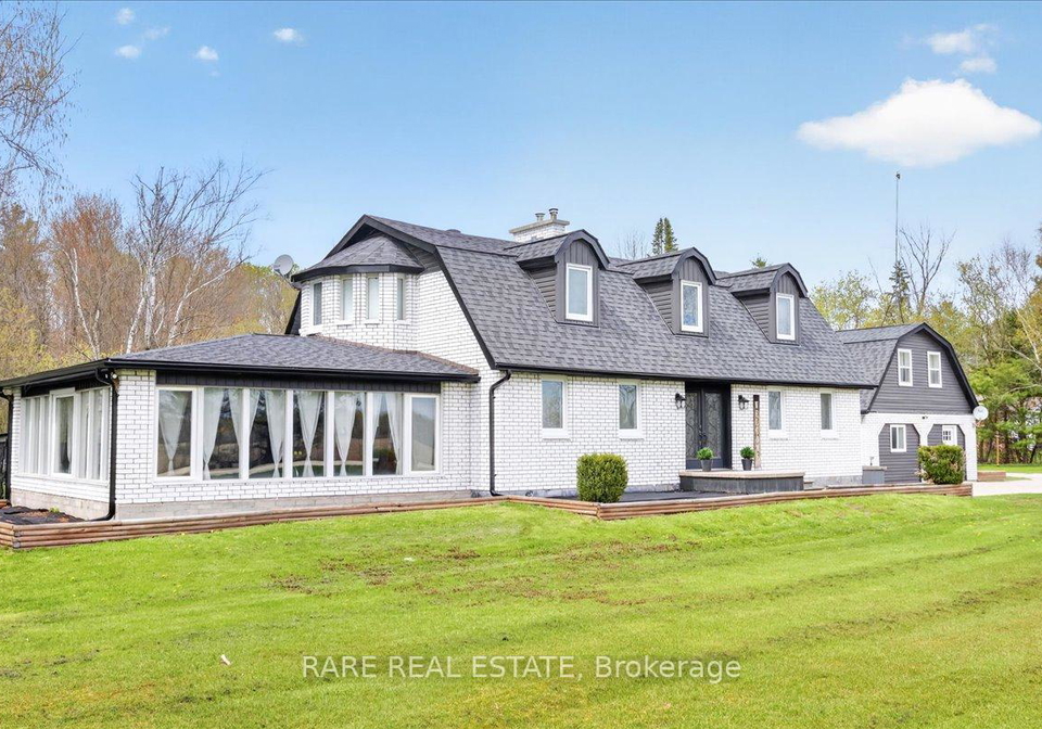 2570-creemore-avenue-clearview-ontario-s13462032