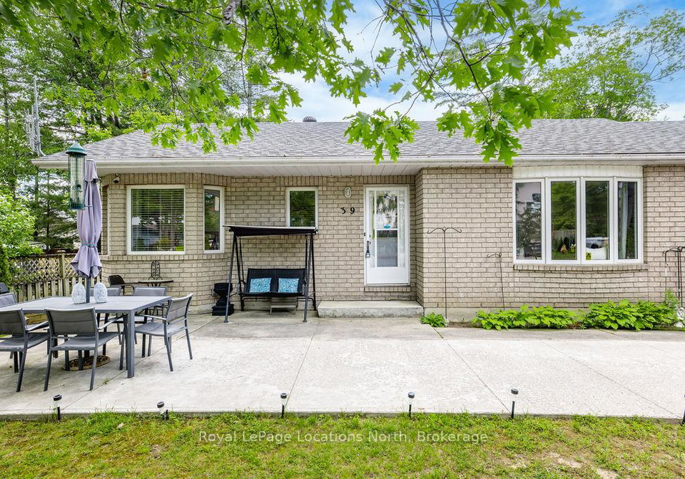 39-mccague-street-wasaga-beach-ontario-s13462436