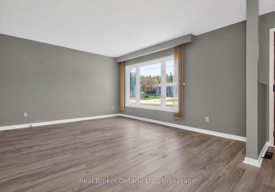 531-seventh-avenue-tay-ontario-s13463986