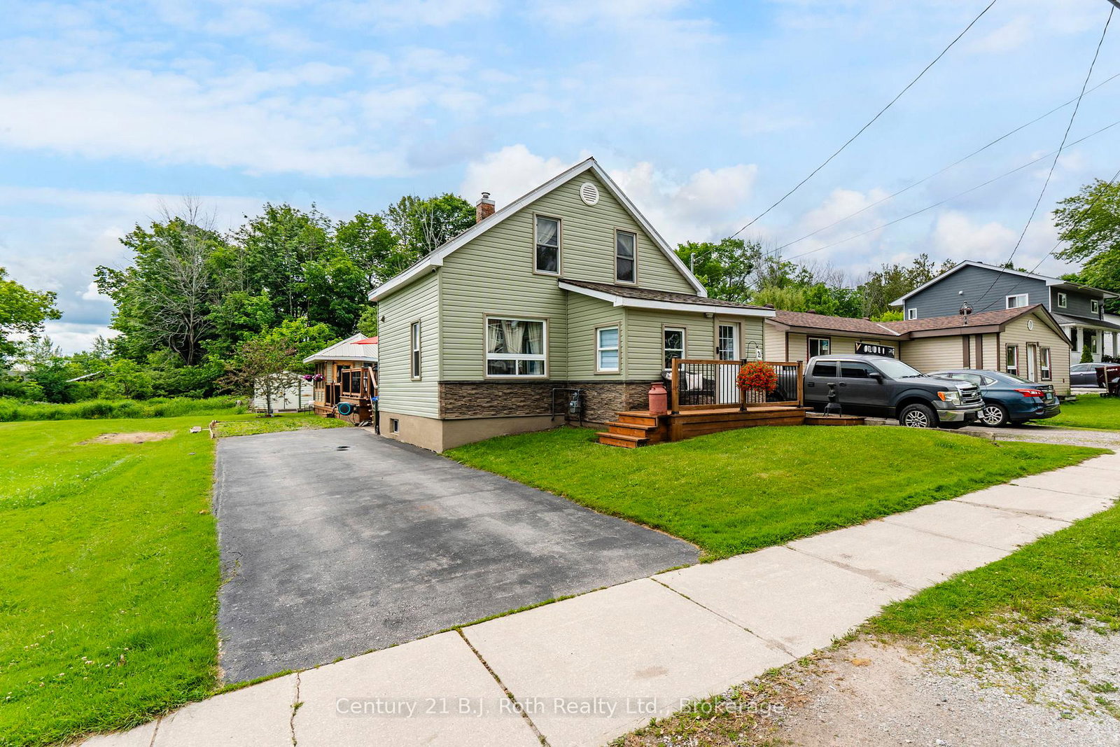 21-maple-street-tay-ontario-s13464912
