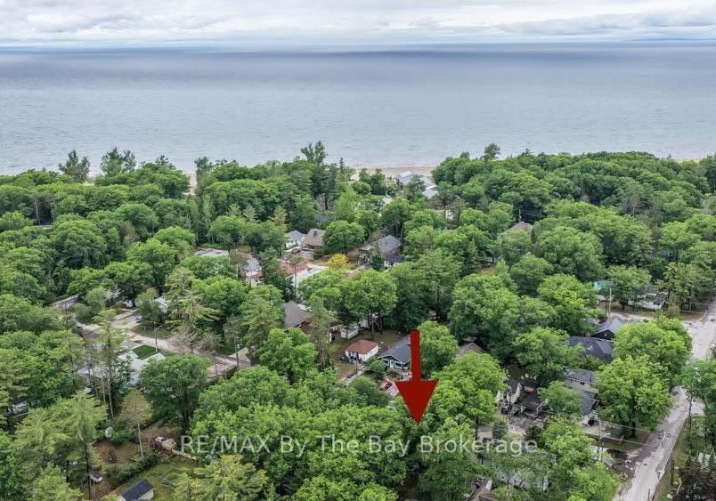 13-5th-lane-wasaga-beach-ontario-s13465818
