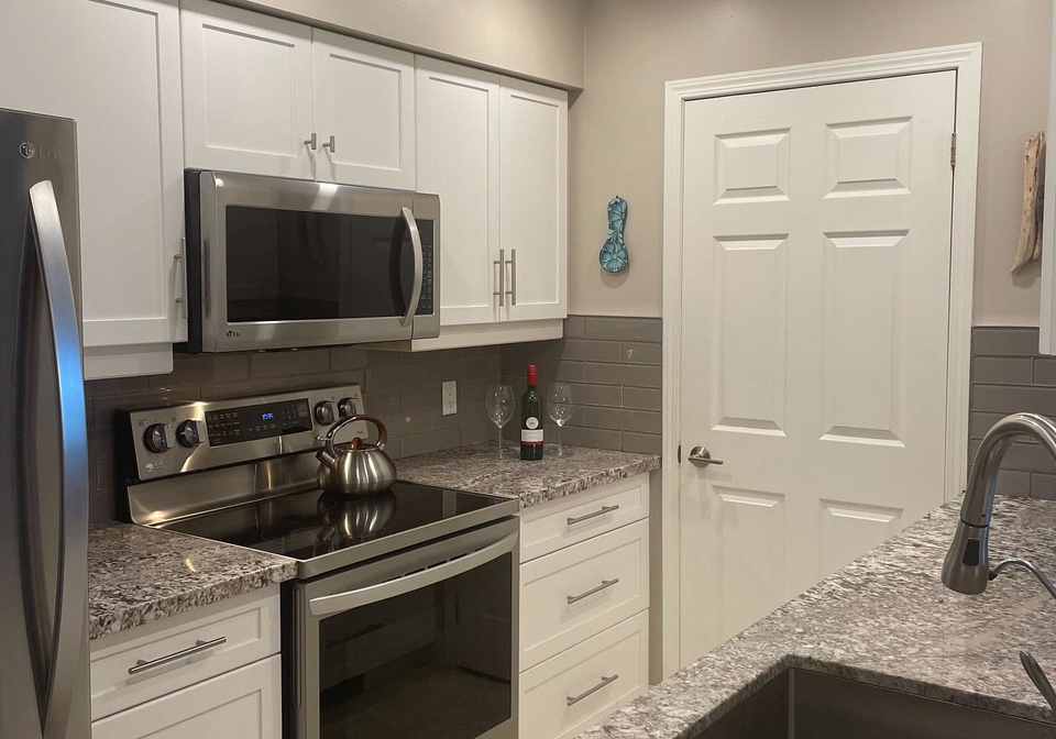 692-johnston-park-avenue-collingwood-ontario-s13465854