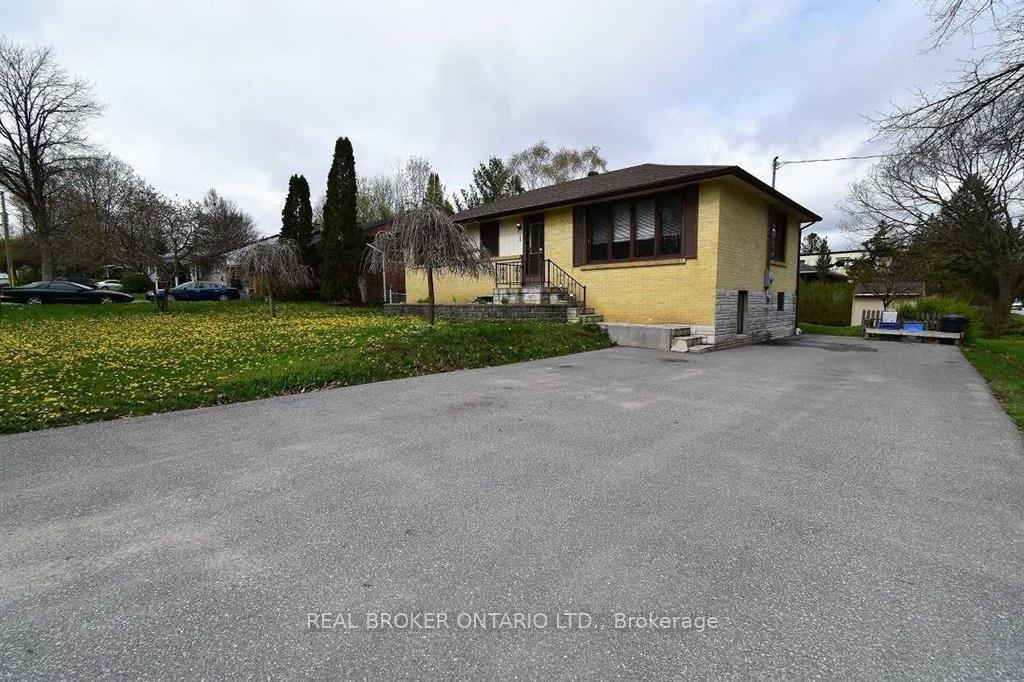 1-vine-street-barrie-ontario-s13466374