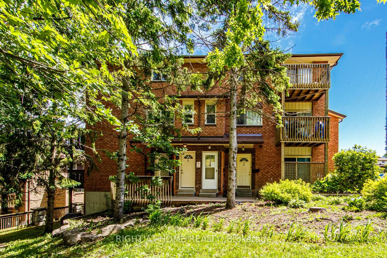 2meadow-lane-barrie-ontario-s13466780