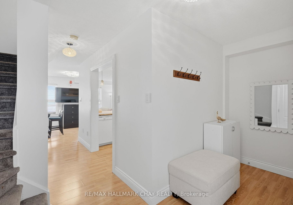 4-hawthorne-crescent-barrie-ontario-s13466980