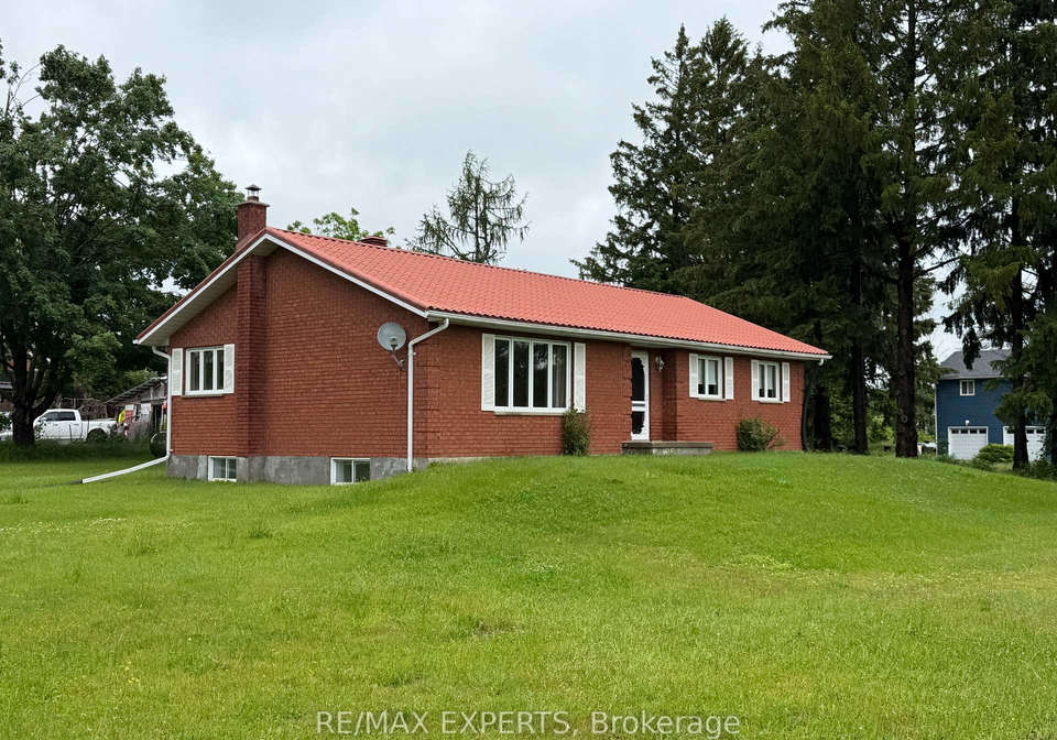 33-fifth-line-s-oro-medonte-ontario-s13467206
