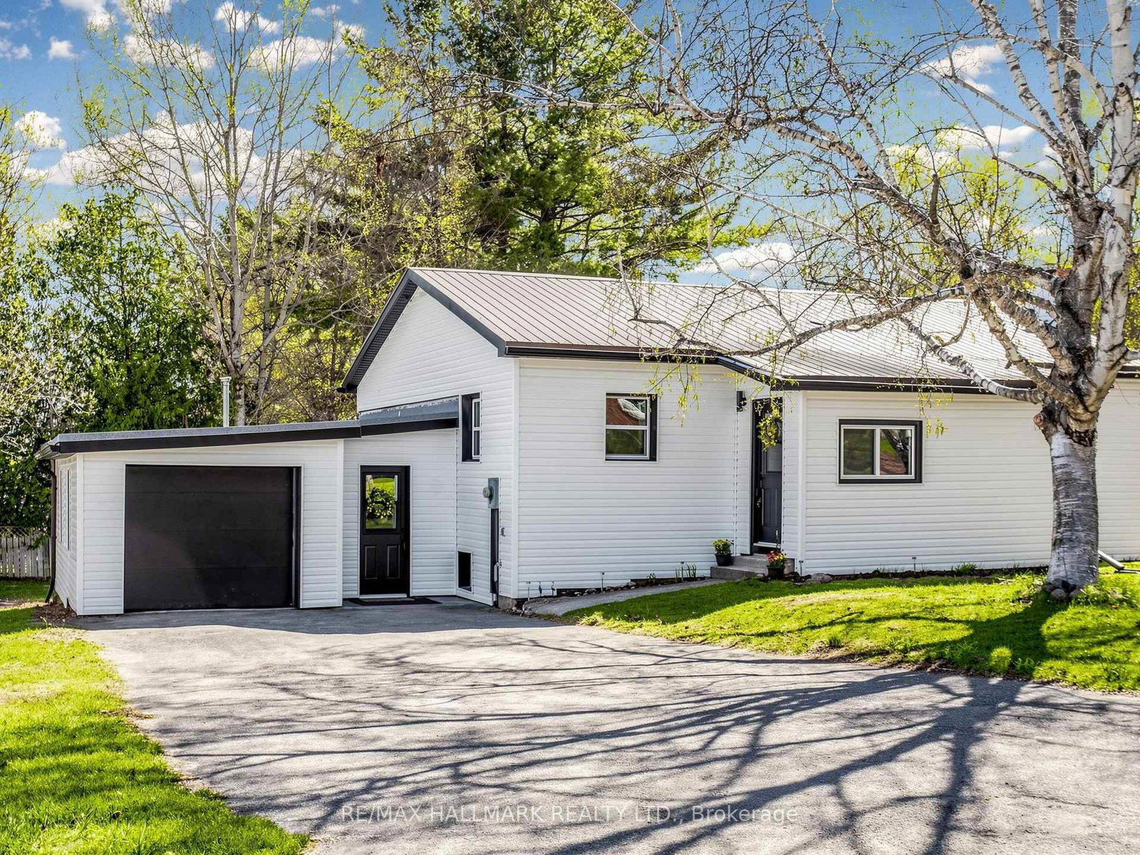 19-ludlow-street-midland-ontario-s13469038