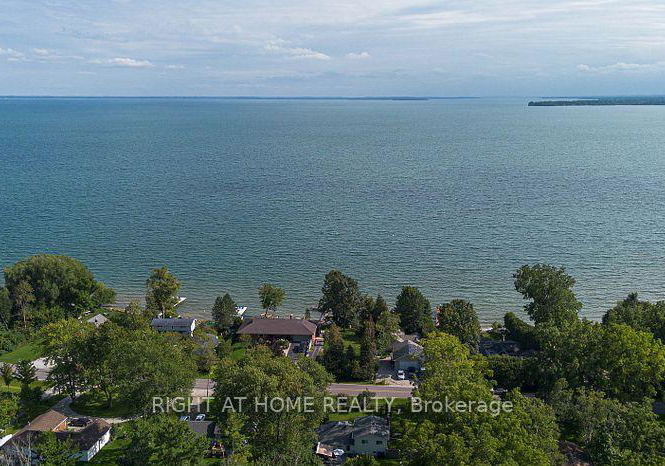 12-lakeshore-road-e-oro-medonte-ontario-s13470240